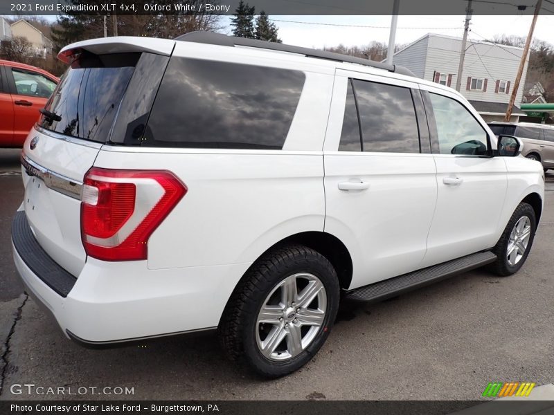 Oxford White / Ebony 2021 Ford Expedition XLT 4x4