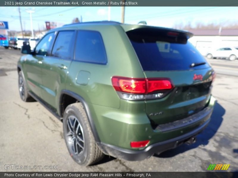 Green Metallic / Ruby Red/Black 2021 Jeep Grand Cherokee Trailhawk 4x4