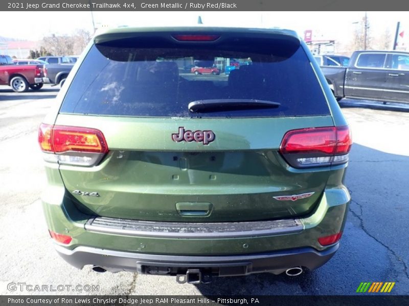 Green Metallic / Ruby Red/Black 2021 Jeep Grand Cherokee Trailhawk 4x4