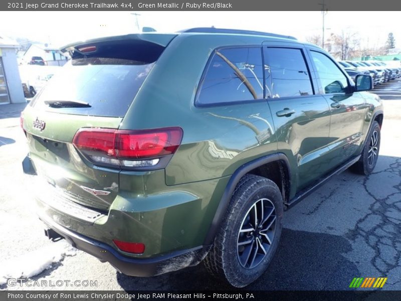 Green Metallic / Ruby Red/Black 2021 Jeep Grand Cherokee Trailhawk 4x4