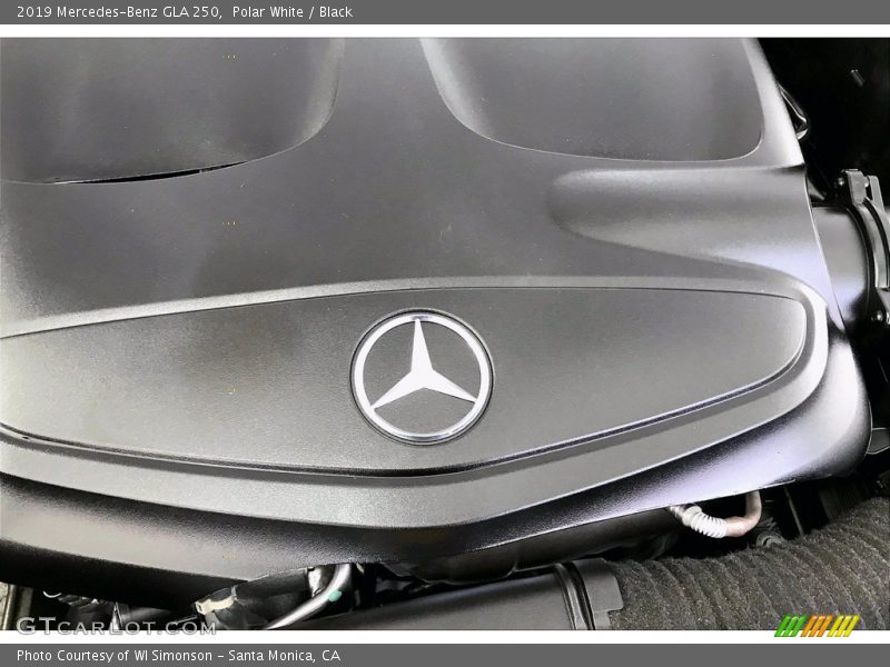 Polar White / Black 2019 Mercedes-Benz GLA 250