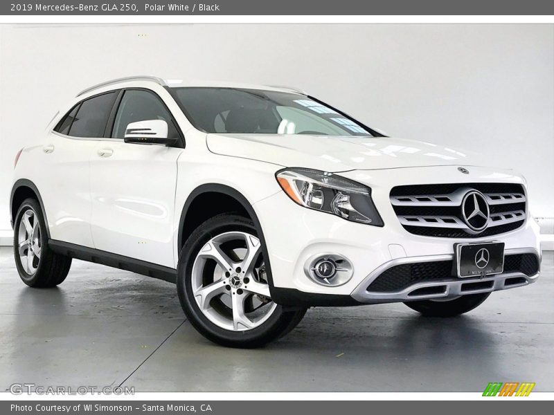 Polar White / Black 2019 Mercedes-Benz GLA 250