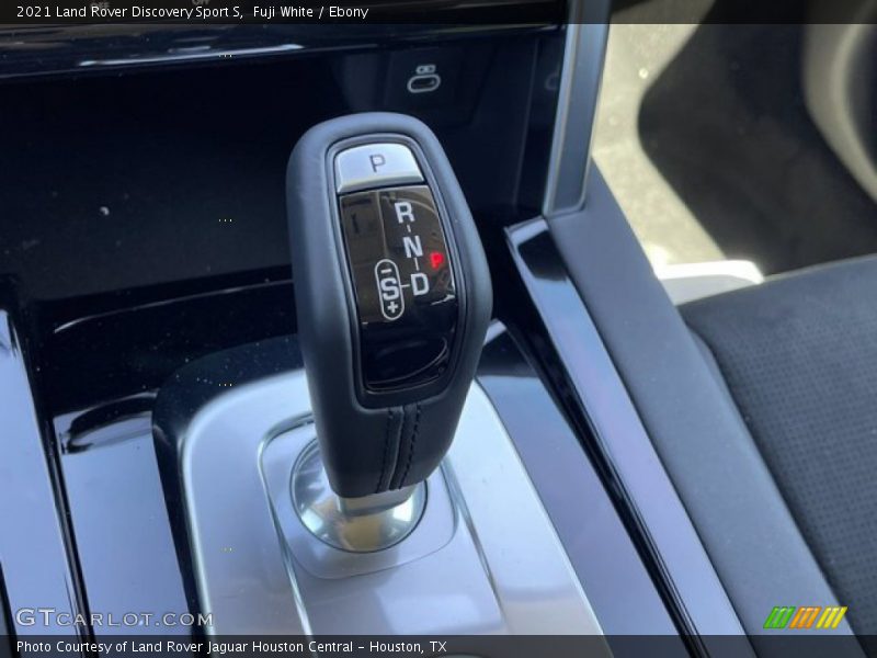 Fuji White / Ebony 2021 Land Rover Discovery Sport S