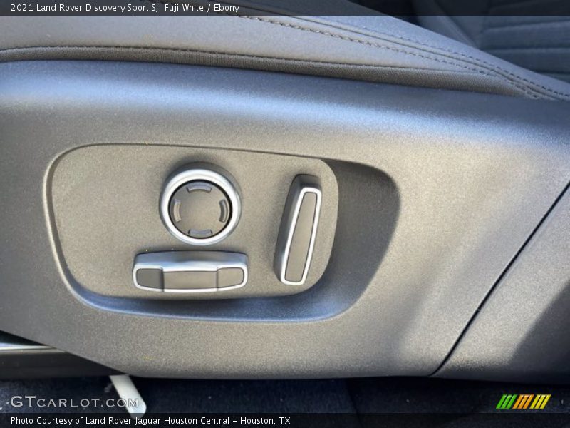 Fuji White / Ebony 2021 Land Rover Discovery Sport S