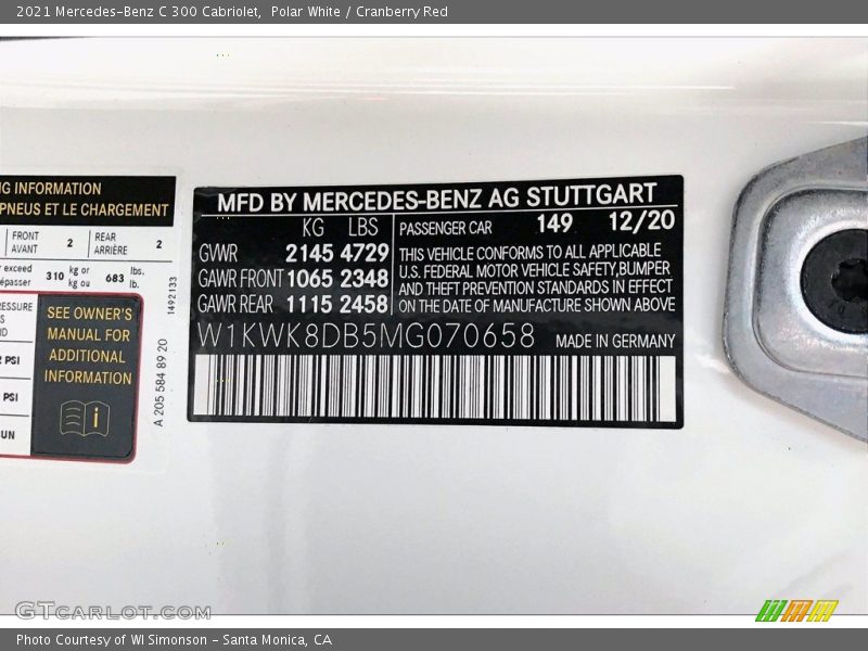 Polar White / Cranberry Red 2021 Mercedes-Benz C 300 Cabriolet