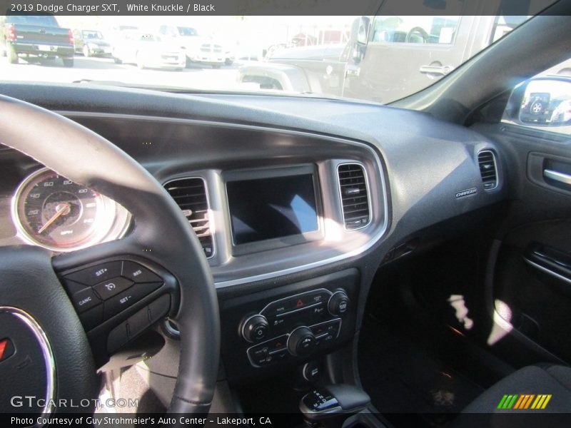 White Knuckle / Black 2019 Dodge Charger SXT