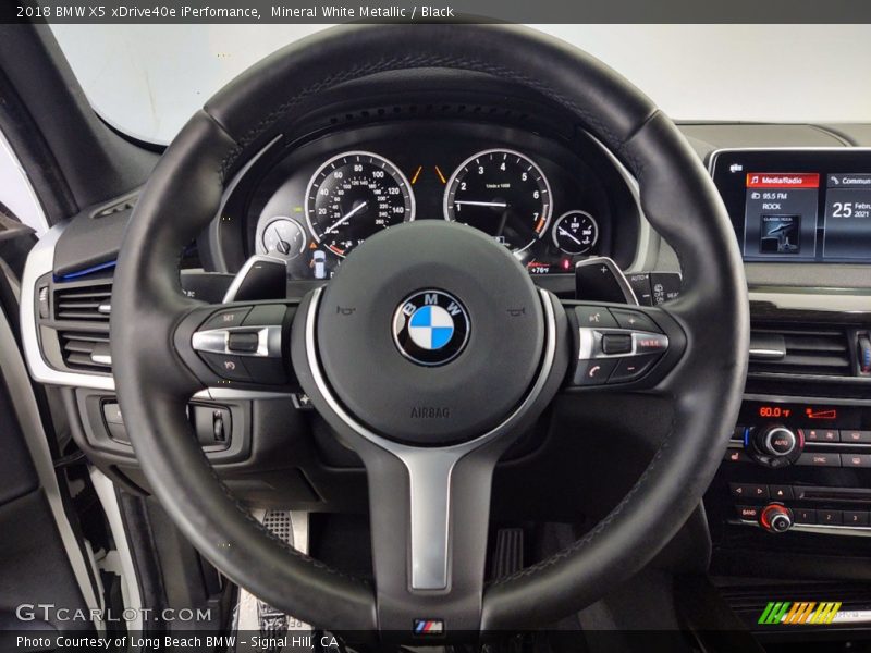 Mineral White Metallic / Black 2018 BMW X5 xDrive40e iPerfomance