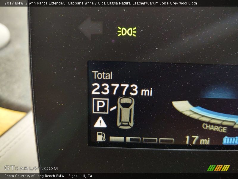 Capparis White / Giga Cassia Natural Leather/Carum Spice Grey Wool Cloth 2017 BMW i3 with Range Extender