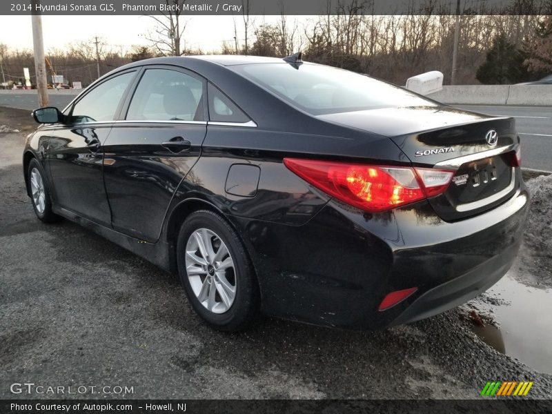 Phantom Black Metallic / Gray 2014 Hyundai Sonata GLS