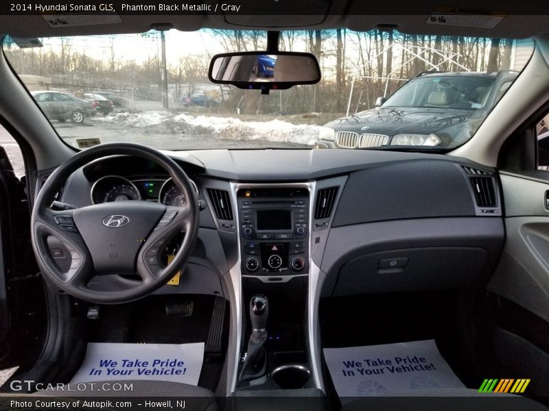 Phantom Black Metallic / Gray 2014 Hyundai Sonata GLS