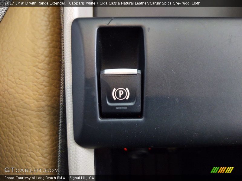 Capparis White / Giga Cassia Natural Leather/Carum Spice Grey Wool Cloth 2017 BMW i3 with Range Extender