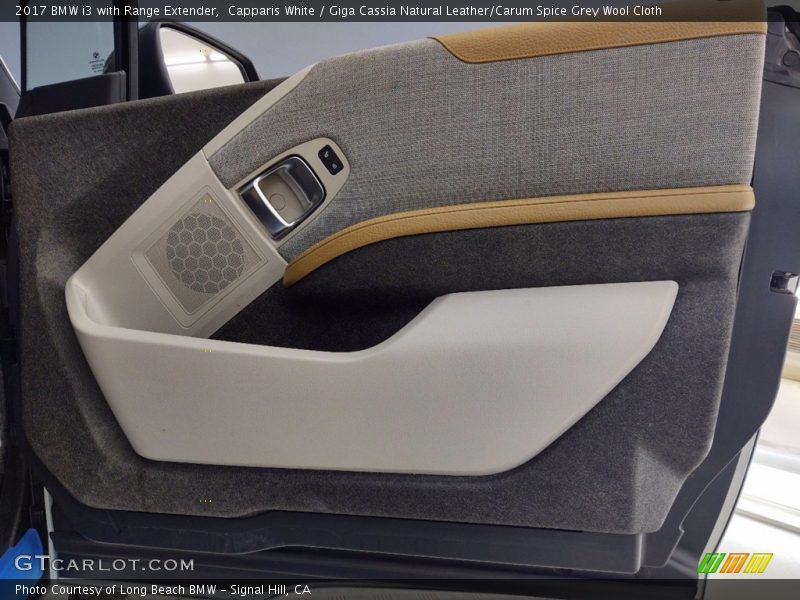 Capparis White / Giga Cassia Natural Leather/Carum Spice Grey Wool Cloth 2017 BMW i3 with Range Extender