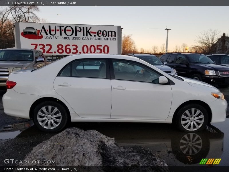Super White / Ash 2013 Toyota Corolla LE