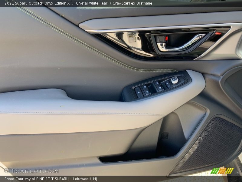 Crystal White Pearl / Gray StarTex Urethane 2021 Subaru Outback Onyx Edition XT