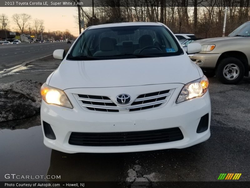 Super White / Ash 2013 Toyota Corolla LE