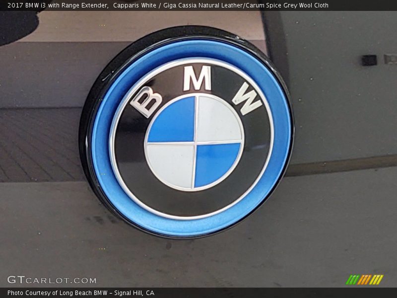 Capparis White / Giga Cassia Natural Leather/Carum Spice Grey Wool Cloth 2017 BMW i3 with Range Extender