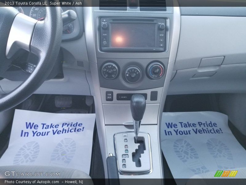 Super White / Ash 2013 Toyota Corolla LE