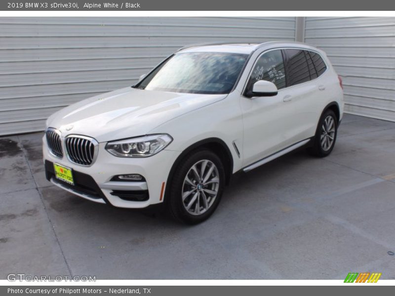 Alpine White / Black 2019 BMW X3 sDrive30i
