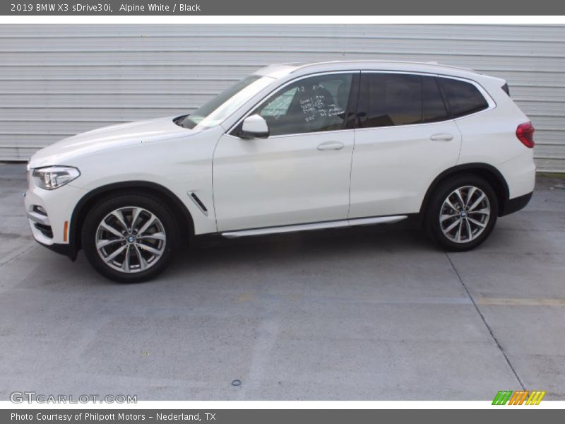 Alpine White / Black 2019 BMW X3 sDrive30i