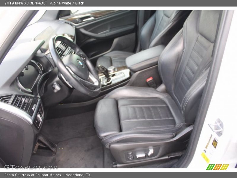 Alpine White / Black 2019 BMW X3 sDrive30i