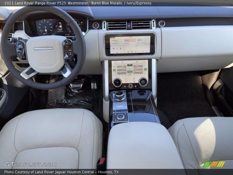 Byron Blue Metallic / Ivory/Espresso 2021 Land Rover Range Rover P525 Westminster