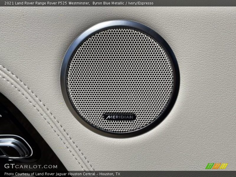 Byron Blue Metallic / Ivory/Espresso 2021 Land Rover Range Rover P525 Westminster