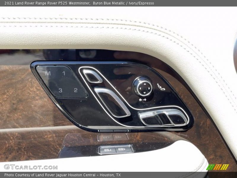 Byron Blue Metallic / Ivory/Espresso 2021 Land Rover Range Rover P525 Westminster