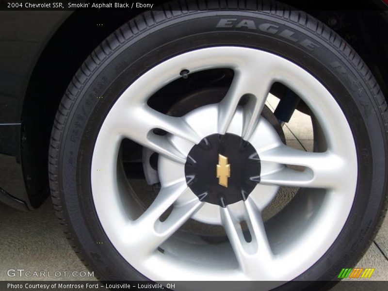 Smokin' Asphalt Black / Ebony 2004 Chevrolet SSR