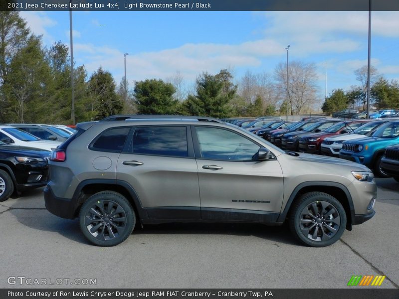Light Brownstone Pearl / Black 2021 Jeep Cherokee Latitude Lux 4x4