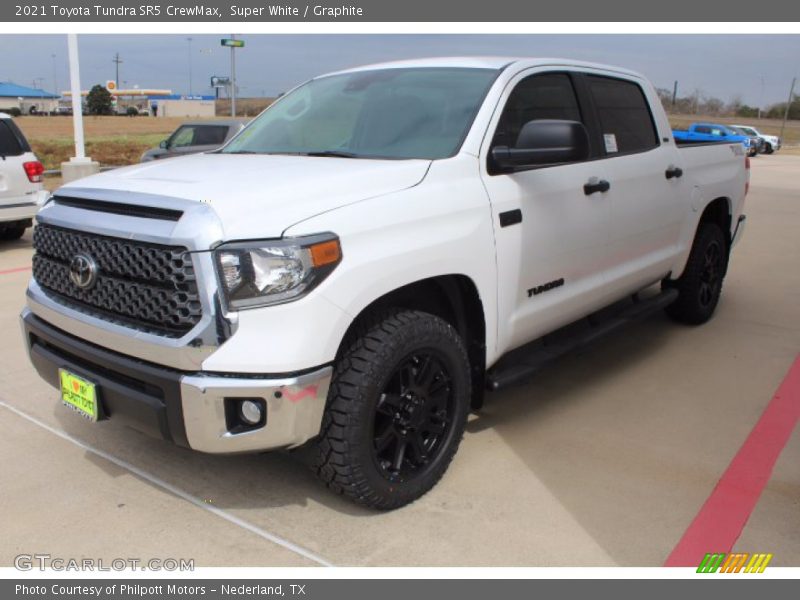 Super White / Graphite 2021 Toyota Tundra SR5 CrewMax