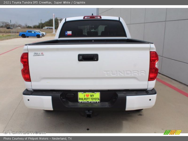 Super White / Graphite 2021 Toyota Tundra SR5 CrewMax