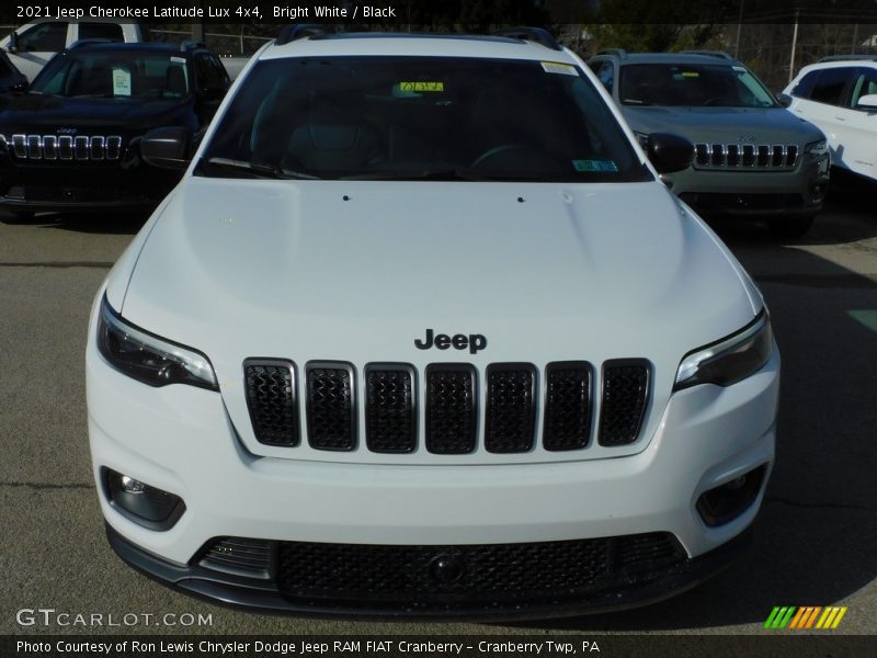 Bright White / Black 2021 Jeep Cherokee Latitude Lux 4x4