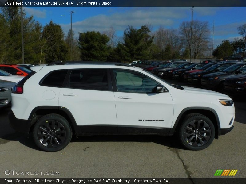 Bright White / Black 2021 Jeep Cherokee Latitude Lux 4x4