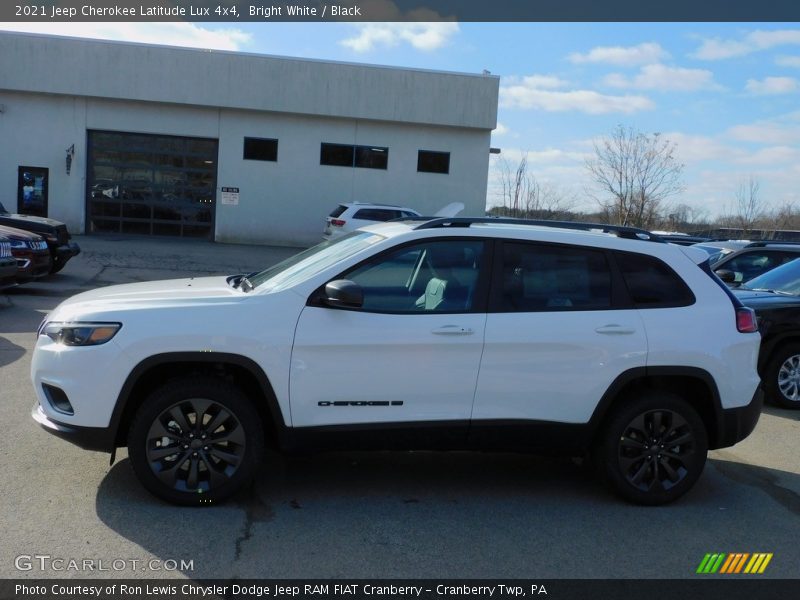 Bright White / Black 2021 Jeep Cherokee Latitude Lux 4x4