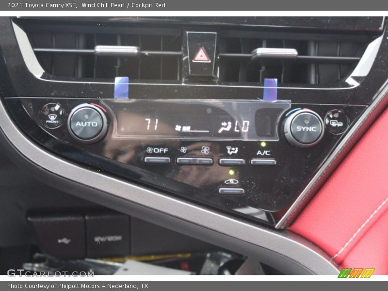 Wind Chill Pearl / Cockpit Red 2021 Toyota Camry XSE