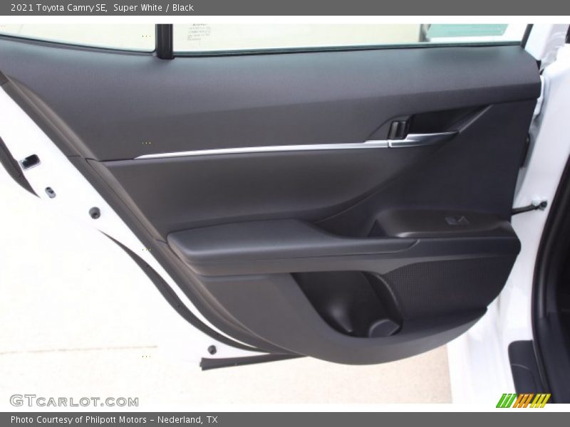 Super White / Black 2021 Toyota Camry SE