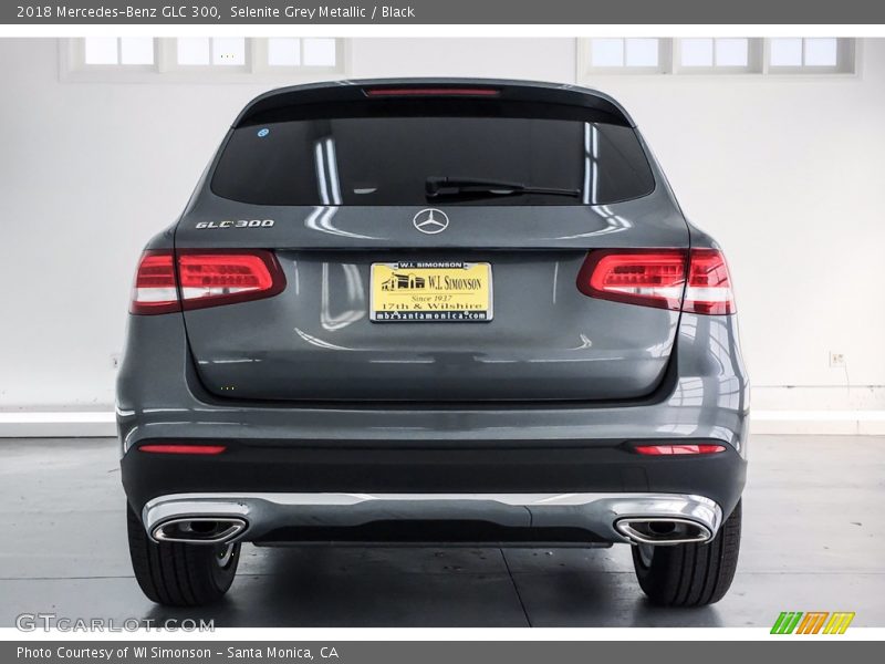 Selenite Grey Metallic / Black 2018 Mercedes-Benz GLC 300