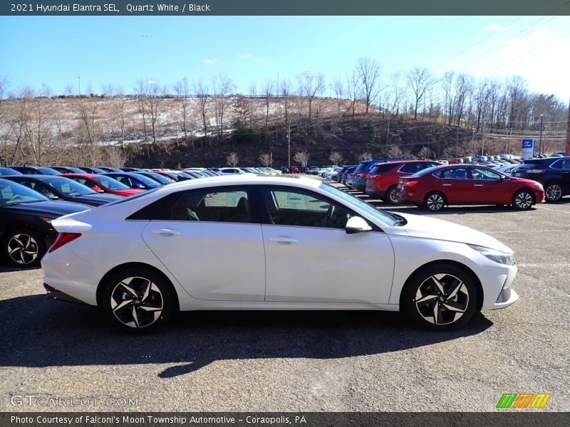 Quartz White / Black 2021 Hyundai Elantra SEL