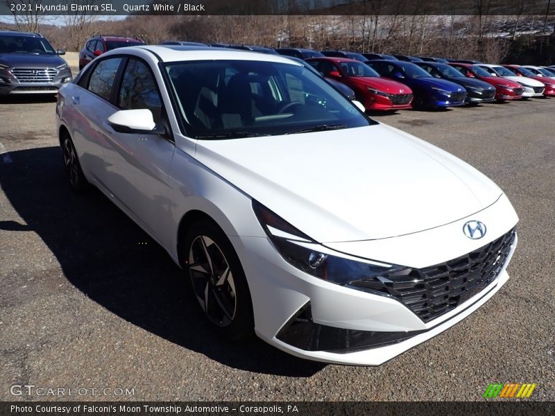 Quartz White / Black 2021 Hyundai Elantra SEL