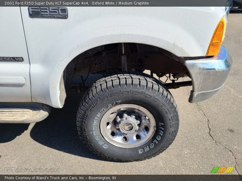 Oxford White / Medium Graphite 2001 Ford F350 Super Duty XLT SuperCab 4x4