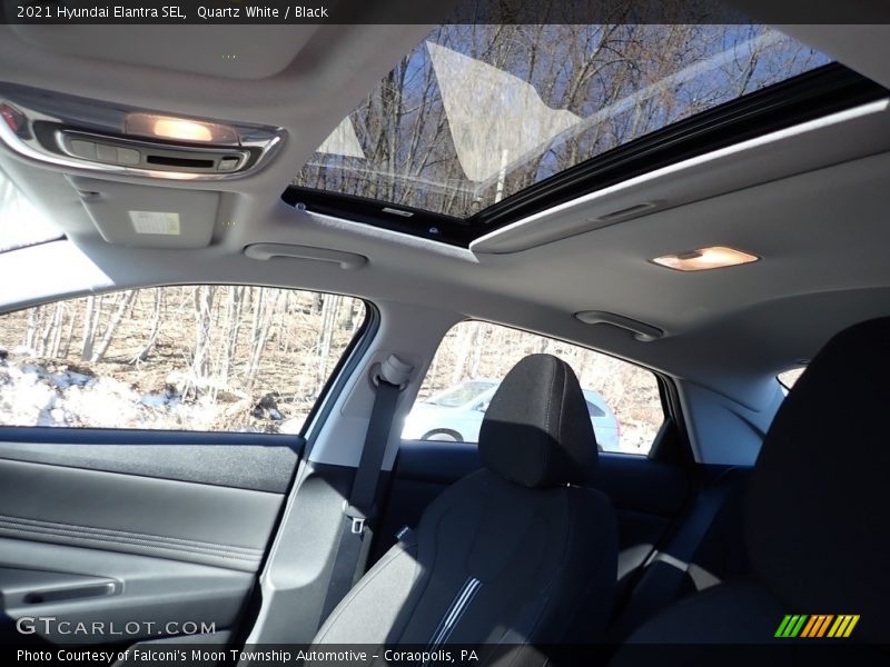 Quartz White / Black 2021 Hyundai Elantra SEL