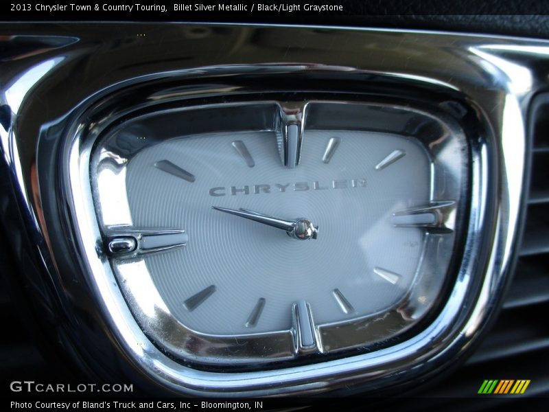 Billet Silver Metallic / Black/Light Graystone 2013 Chrysler Town & Country Touring