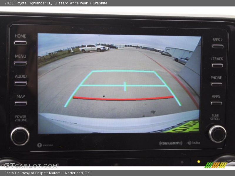Blizzard White Pearl / Graphite 2021 Toyota Highlander LE