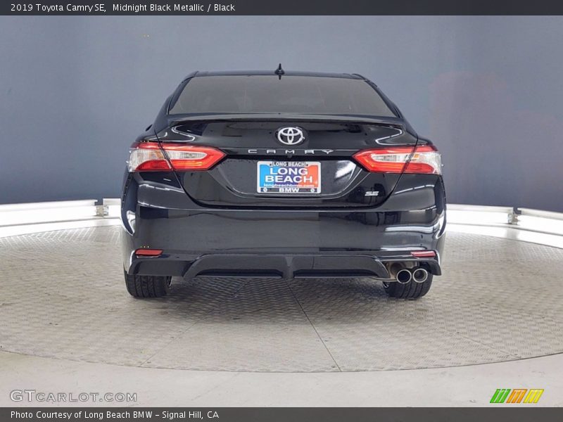 Midnight Black Metallic / Black 2019 Toyota Camry SE