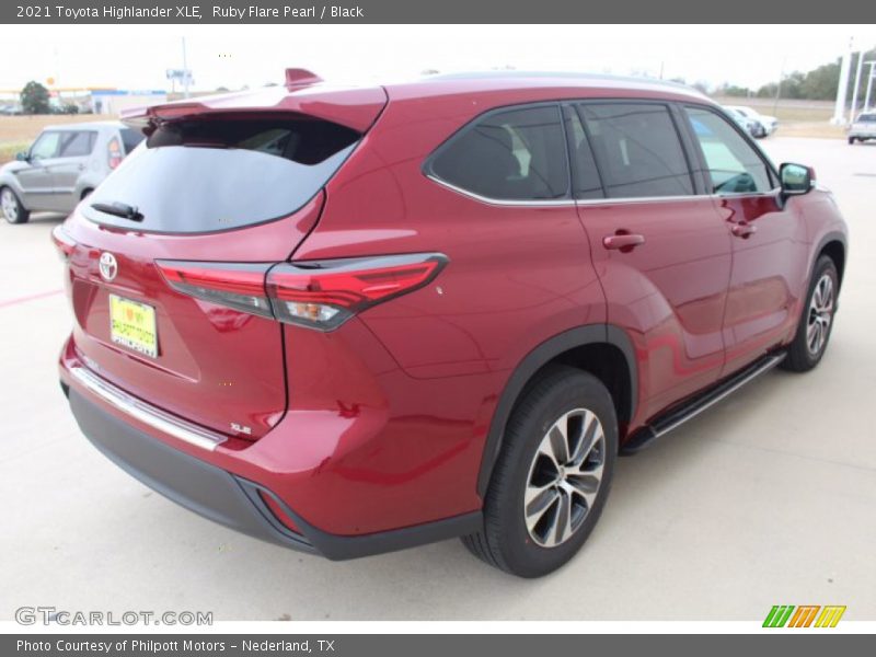 Ruby Flare Pearl / Black 2021 Toyota Highlander XLE