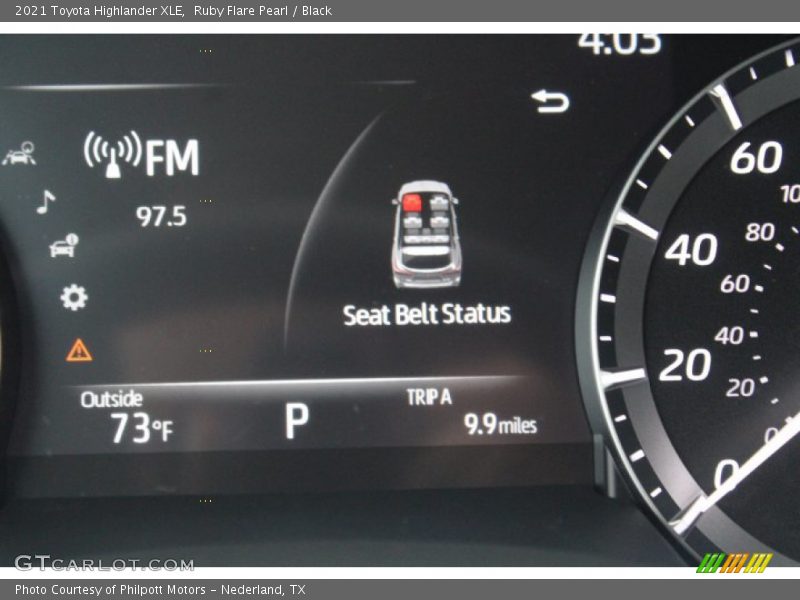 Ruby Flare Pearl / Black 2021 Toyota Highlander XLE