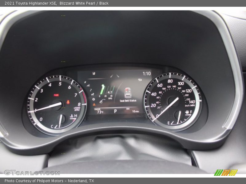 Blizzard White Pearl / Black 2021 Toyota Highlander XSE