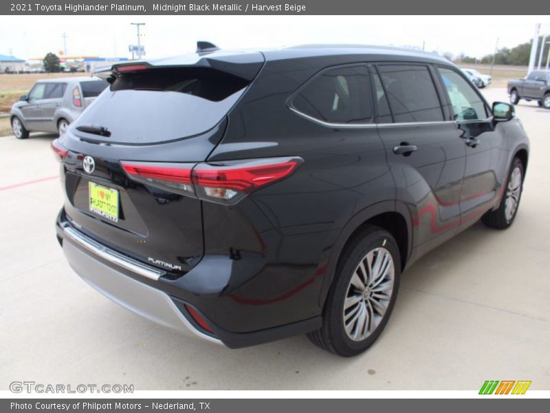 Midnight Black Metallic / Harvest Beige 2021 Toyota Highlander Platinum