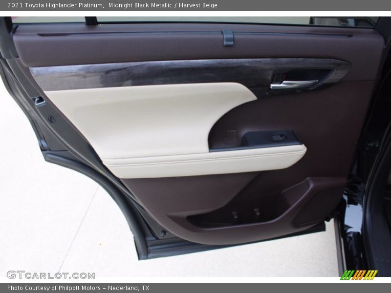 Midnight Black Metallic / Harvest Beige 2021 Toyota Highlander Platinum