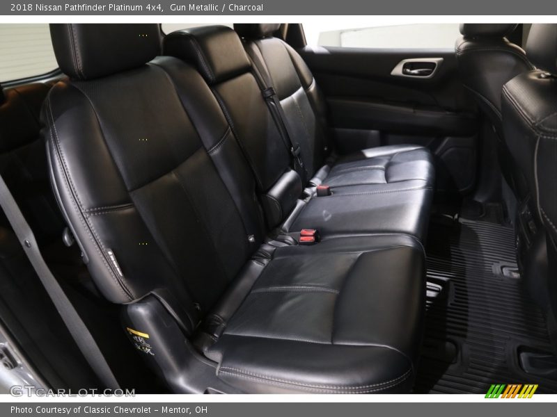 Gun Metallic / Charcoal 2018 Nissan Pathfinder Platinum 4x4